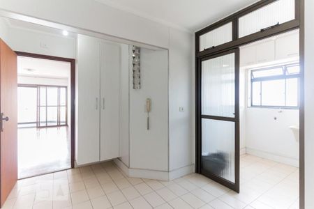 Apartamento à venda com 65m², 2 quartos e 2 vagasCozinha