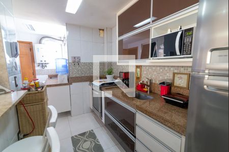 Apartamento para alugar com 66m², 2 quartos e 1 vagaCozinha