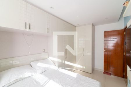 Quarto 1 de apartamento para alugar com 2 quartos, 66m² em Vila Isabel, Rio de Janeiro