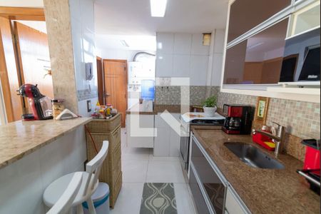 Apartamento para alugar com 66m², 2 quartos e 1 vagaCozinha