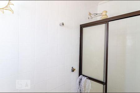 Apartamento à venda com 125m², 3 quartos e 2 vagas Apartamento à venda com 125m², 3 quartos e 2 vagasBanheiro de Serviço