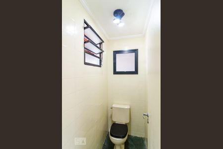 Apartamento à venda com 125m², 3 quartos e 2 vagas Apartamento à venda com 125m², 3 quartos e 2 vagasLavabo do Terraço