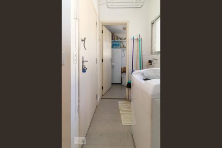 Apartamento à venda com 88m², 2 quartos e 2 vagas Apartamento à venda com 88m², 2 quartos e 2 vagasÁrea de serviço