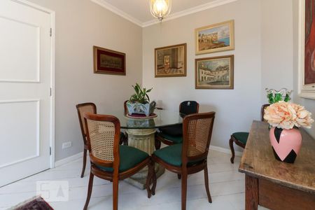 Apartamento à venda com 88m², 2 quartos e 2 vagas Apartamento à venda com 88m², 2 quartos e 2 vagasSala de jantar