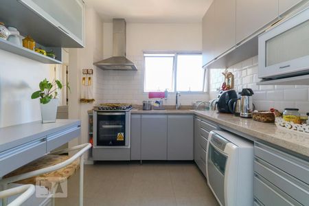 Apartamento à venda com 88m², 2 quartos e 2 vagas Apartamento à venda com 88m², 2 quartos e 2 vagasCozinha