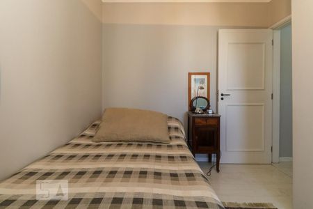 Apartamento à venda com 88m², 2 quartos e 2 vagas Apartamento à venda com 88m², 2 quartos e 2 vagasQuarto