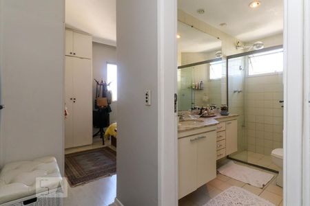 Apartamento à venda com 88m², 2 quartos e 2 vagas Apartamento à venda com 88m², 2 quartos e 2 vagasSuíte