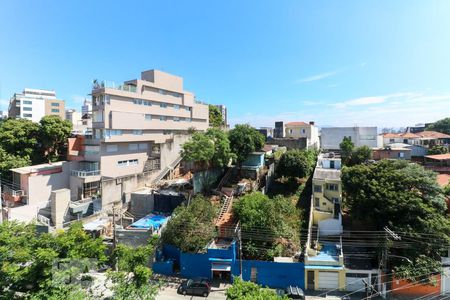 Apartamento à venda com 88m², 2 quartos e 2 vagas Apartamento à venda com 88m², 2 quartos e 2 vagasVista