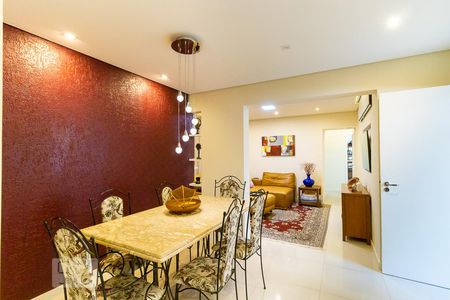 Sala de jantar de apartamento à venda com 3 quartos, 120m² em Cambuí, Campinas