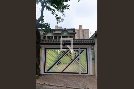 Casa à venda com 175m², 3 quartos e 3 vagasFachada