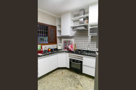 Casa à venda com 175m², 3 quartos e 3 vagasCozinha