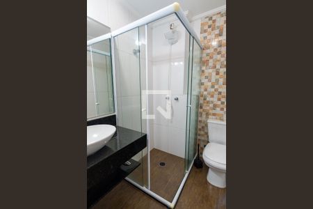 Casa à venda com 150m², 3 quartos e 2 vagasBanheiro da Suíte 1 Detalhe