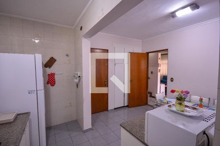 Casa à venda com 198m², 3 quartos e 3 vagasCozinha