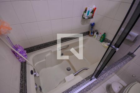 Casa à venda com 198m², 3 quartos e 3 vagasSuite Quarto 3