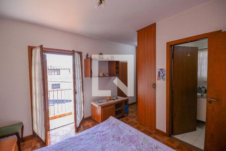 Casa à venda com 198m², 3 quartos e 3 vagasQuarto 3
