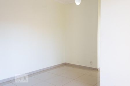 Sala  de apartamento para alugar com 3 quartos, 65m² em Jardim Palma Travassos, Ribeirão Preto