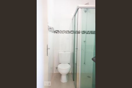 Apartamento para alugar com 65m², 3 quartos e 1 vaga Apartamento para alugar com 65m², 3 quartos e 1 vagaBanheiro da Suíte