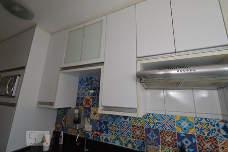 Apartamento para alugar com 56m², 2 quartos e 1 vaga Apartamento para alugar com 56m², 2 quartos e 1 vagaCozinha - Armários