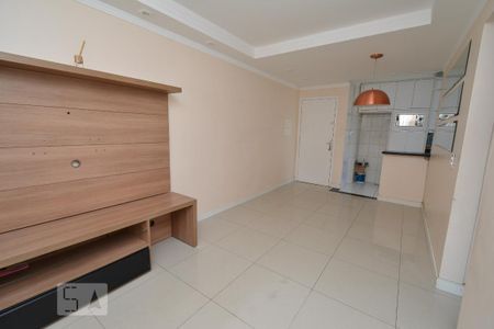 Sala de apartamento para alugar com 2 quartos, 56m² em Vila Galvão, Guarulhos