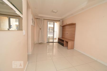Sala de apartamento para alugar com 2 quartos, 56m² em Vila Galvão, Guarulhos