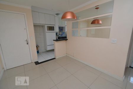 Sala de apartamento para alugar com 2 quartos, 56m² em Vila Galvão, Guarulhos