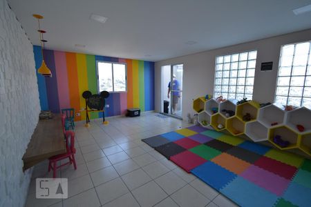 Apartamento para alugar com 56m², 2 quartos e 1 vaga Apartamento para alugar com 56m², 2 quartos e 1 vagaÁrea Comum - Playground