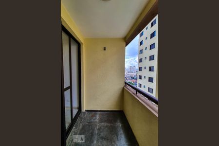 Varanda de apartamento para alugar com 3 quartos, 73m² em Cambuci, São Paulo