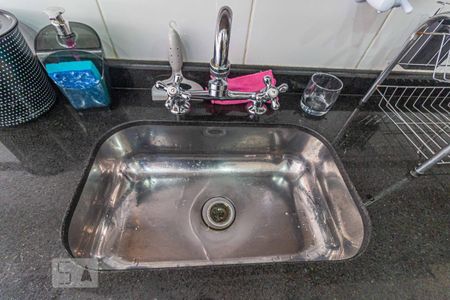 Apartamento para alugar com 53m², 2 quartos e 1 vaga Apartamento para alugar com 53m², 2 quartos e 1 vagaCozinha - Torneira