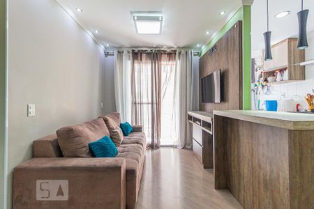 Sala de apartamento para alugar com 2 quartos, 53m² em Jardim Santo André, Santo André