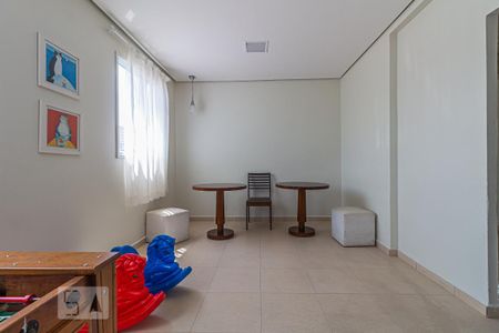 Apartamento para alugar com 53m², 2 quartos e 1 vaga Apartamento para alugar com 53m², 2 quartos e 1 vagaÁrea comum - Salão de Festas