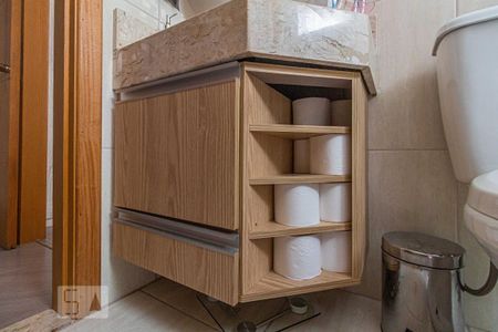 Apartamento para alugar com 53m², 2 quartos e 1 vaga Apartamento para alugar com 53m², 2 quartos e 1 vagaBanheiro - Armário