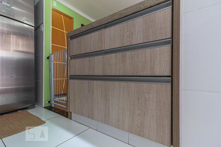 Apartamento para alugar com 53m², 2 quartos e 1 vaga Apartamento para alugar com 53m², 2 quartos e 1 vagaCozinha - Armários
