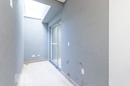 Casa de condomínio à venda com 93m², 3 quartos e 2 vagasÁrea de serviço 