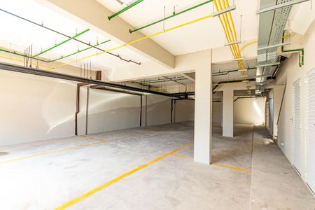 Casa de condomínio à venda com 93m², 3 quartos e 2 vagasEntrada 