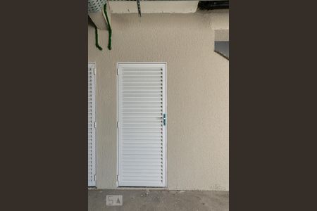 Casa de condomínio à venda com 93m², 3 quartos e 2 vagasDepósito 