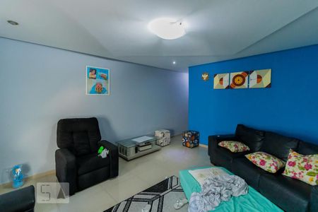 Sala de casa à venda com 3 quartos, 150m² em Jardim Piratininga, São Paulo