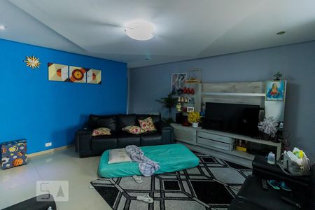 Sala de casa à venda com 3 quartos, 150m² em Jardim Piratininga, São Paulo