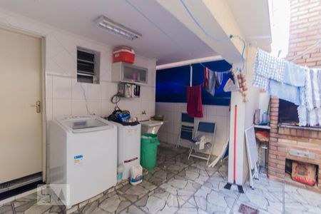 Casa à venda com 150m², 3 quartos e 2 vagas Casa à venda com 150m², 3 quartos e 2 vagasÁrea de Serviço