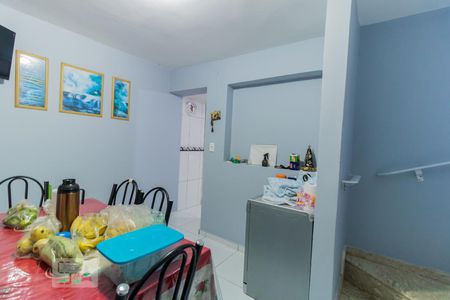 Casa à venda com 150m², 3 quartos e 2 vagas Casa à venda com 150m², 3 quartos e 2 vagasSala de Jantar