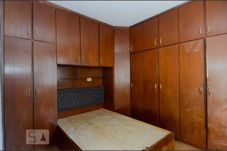 Quarto 2 de casa para alugar com 2 quartos, 70m² em Jardim Pinhal, Guarulhos