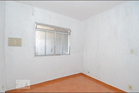 Sala de casa para alugar com 2 quartos, 70m² em Jardim Pinhal, Guarulhos