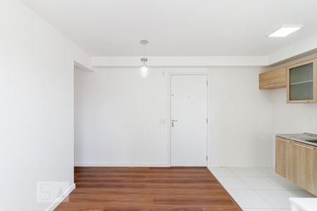 Sala  de apartamento para alugar com 2 quartos, 40m² em Jardim São Savério , São Paulo