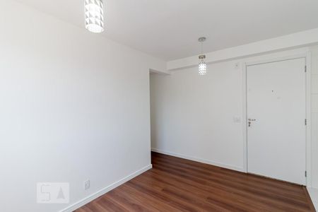 Sala  de apartamento para alugar com 2 quartos, 40m² em Jardim São Savério , São Paulo