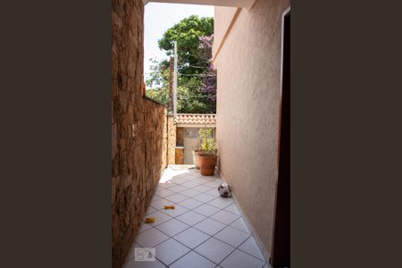 Casa para alugar com 278m², 3 quartos e 4 vagasCorredor