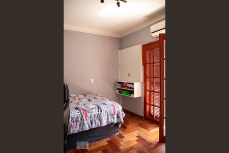 Casa para alugar com 278m², 3 quartos e 4 vagasQuarto 2