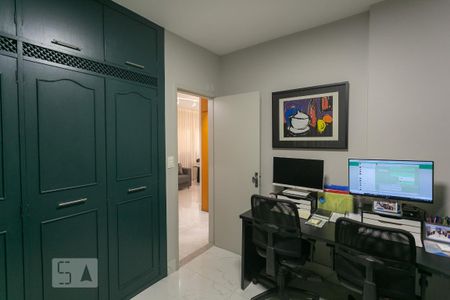 Quarto 1 de apartamento à venda com 2 quartos, 69m² em Carmo, Belo Horizonte