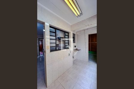 Apartamento à venda com 90m², 2 quartos e 1 vagaÁrea de Serviço