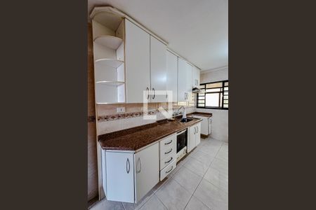 Apartamento à venda com 90m², 2 quartos e 1 vagaCozinha