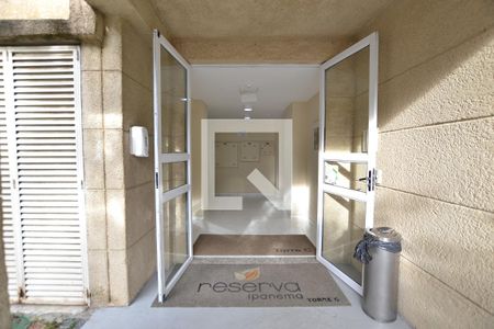 Apartamento à venda com 45m², 2 quartos e 1 vagaEntrada 