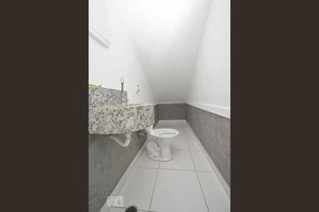 Lavabo de casa à venda com 3 quartos, 298m² em Vila Moreira, Guarulhos